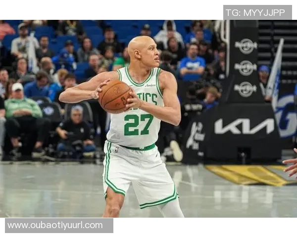 沃尔什全场最高前场板助力球队表现出色14分11板成关键球员 沃尔什全场最高前场板助力球队表现出色14分11板成关键球员