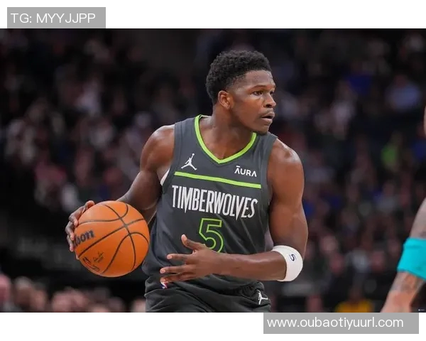 爱德华兹单节狂砍19分太阳全队仅得19分显差距